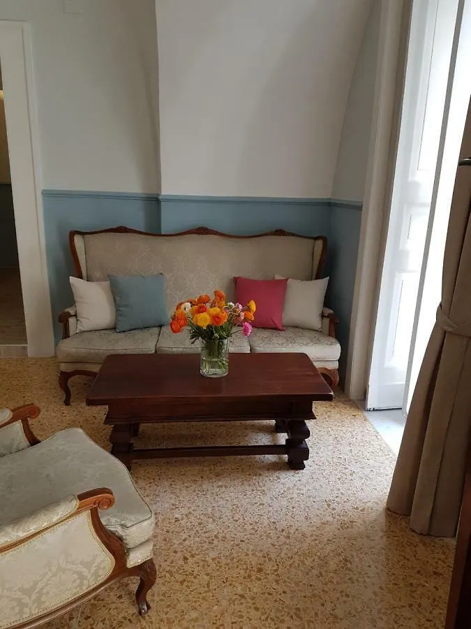 Aragonese Luxury Rooms Nápoles Bed and breakfast
