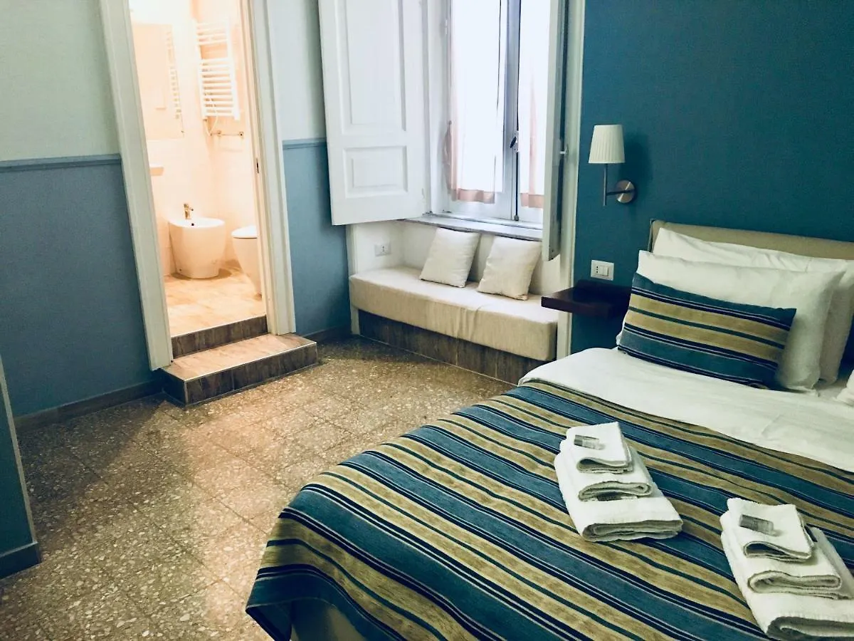 Aragonese Luxury Rooms Nápoles Bed and breakfast