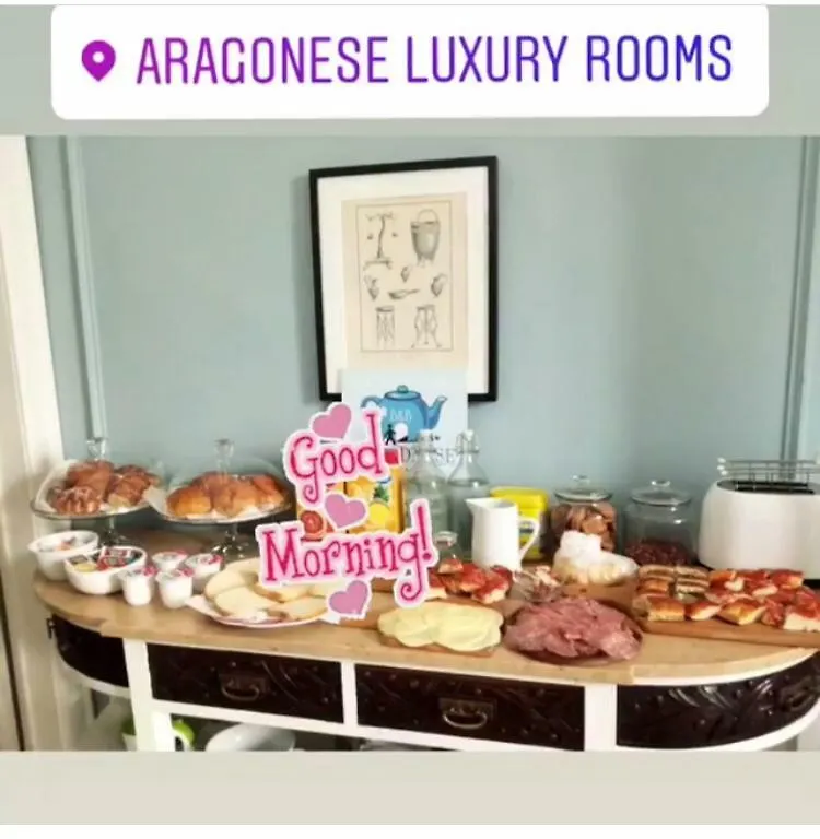 Bed and breakfast Aragonese Luxury Rooms Nápoles